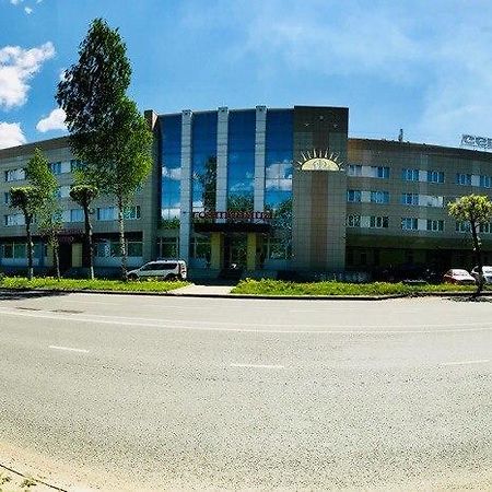 Severnye Zori Hotel Cherepovets Exterior foto